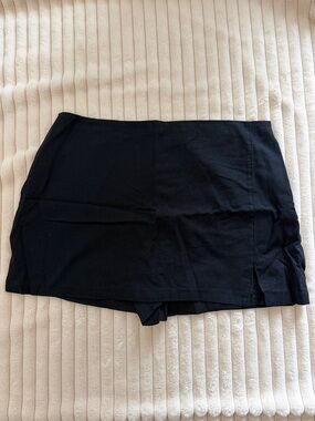 Abercrombie & Fitch Black Skort with Side Slit